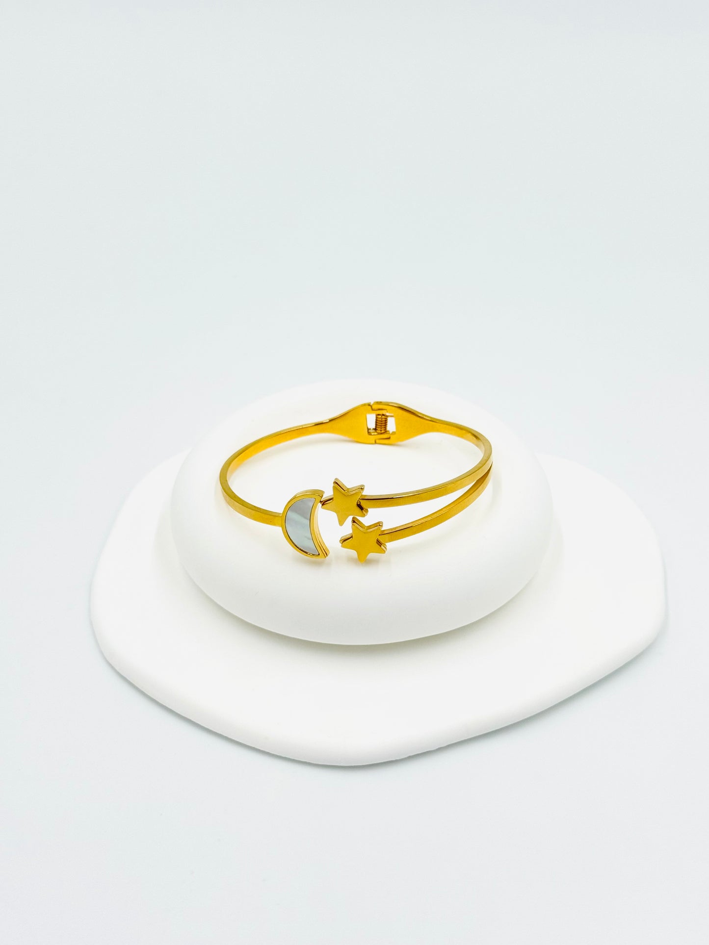Moon & Stars Bangle – 18K Gold Plated, Non-Tarnish & Hypoallergenic