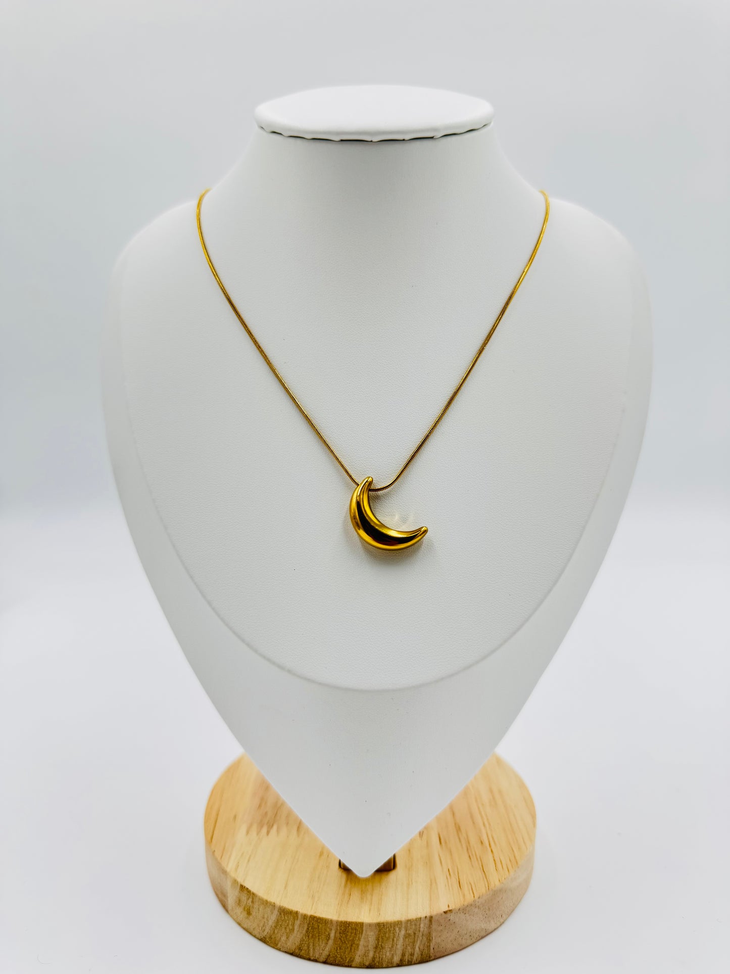 Minimalist Crescent Moon Necklace | Non-Tarnish, Hypoallergenic Jewelry
