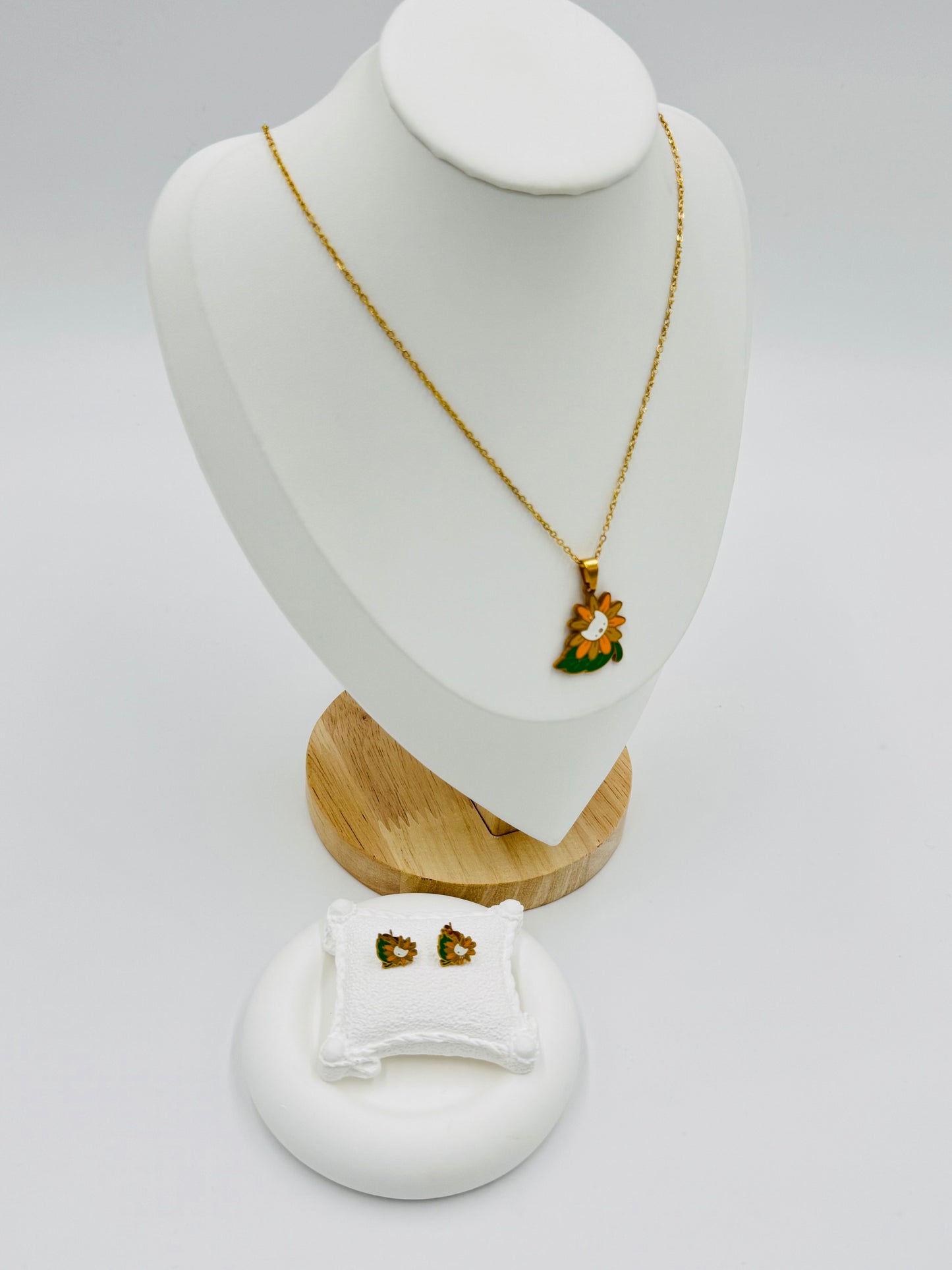 Sunflower Bloom Pendant Necklace & Earring Set – Gold Plated, Hypoallergenic
