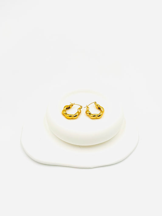 Twisted Mini Hoop Earrings – 18K Gold Plated, Waterproof & Hypoallergenic
