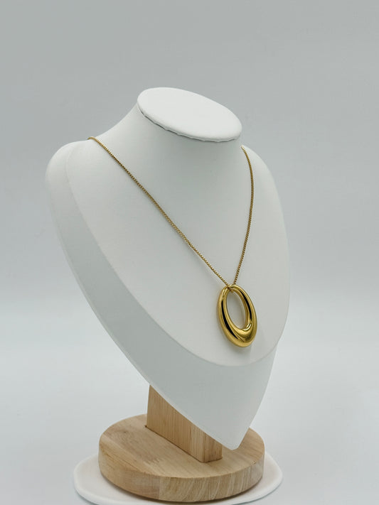 Bold Oval Pendant Necklace | Non-Tarnish, Hypoallergenic Jewelry
