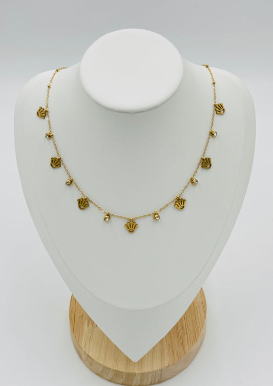 Seashell Charm Necklace – 18K Gold Plated