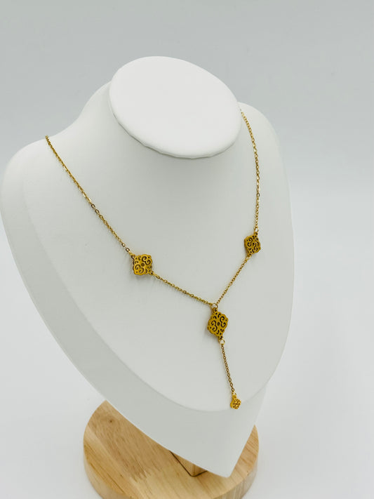 Elegant Gold Drop Necklace – 18K Gold Plated