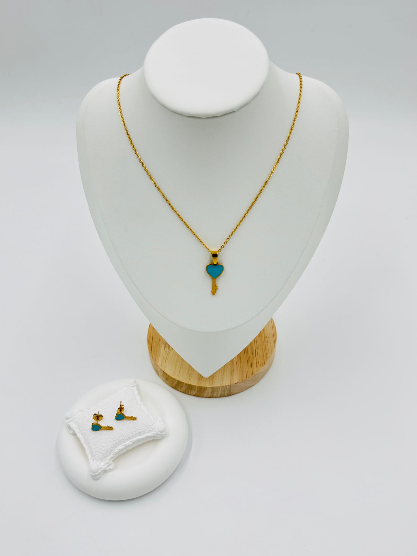 Heart Key Necklace & Earring Set – 18K Gold Plated