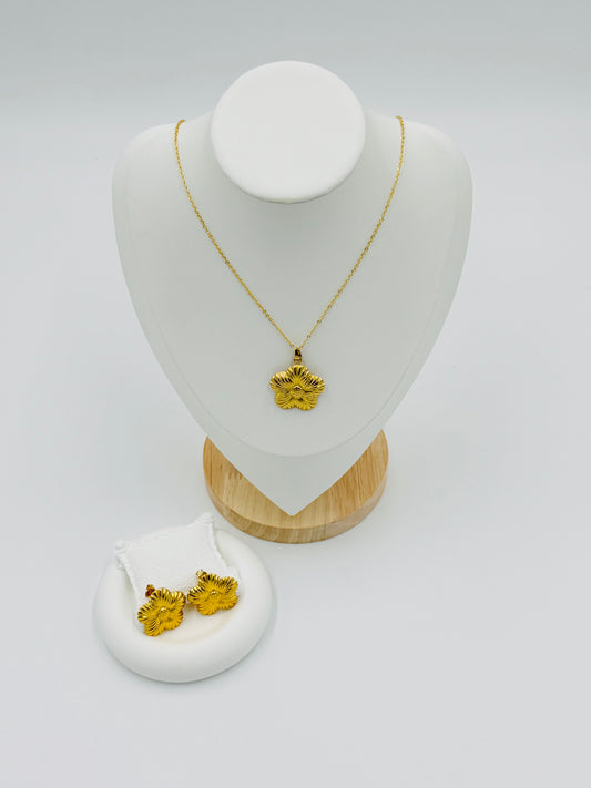 Floral Necklace and Earring Set | Non-Tarnish, Hypoallergenic Jewelry