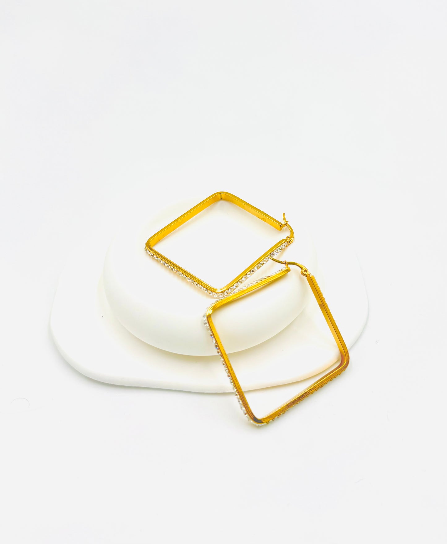 Square Hoop Earrings with Crystal Edge – 18K Gold Plated Stainless Steel